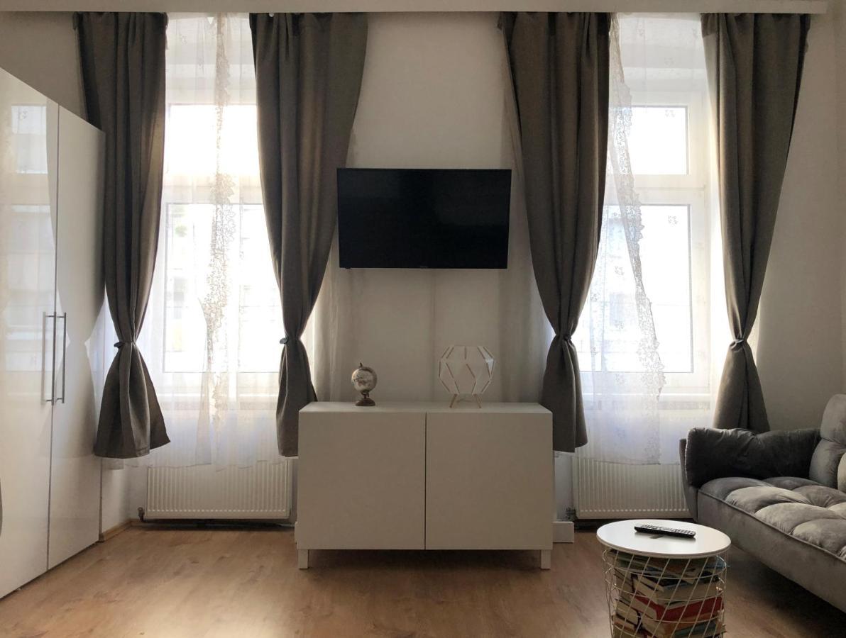 Central Apartment Near Subway Station 2 Wien Ngoại thất bức ảnh