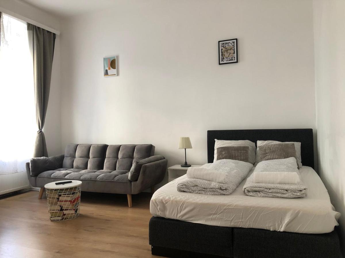 Central Apartment Near Subway Station 2 Wien Ngoại thất bức ảnh