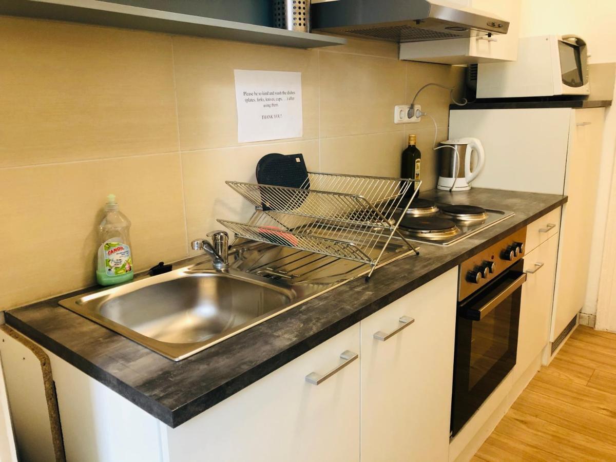 Central Apartment Near Subway Station 2 Wien Ngoại thất bức ảnh